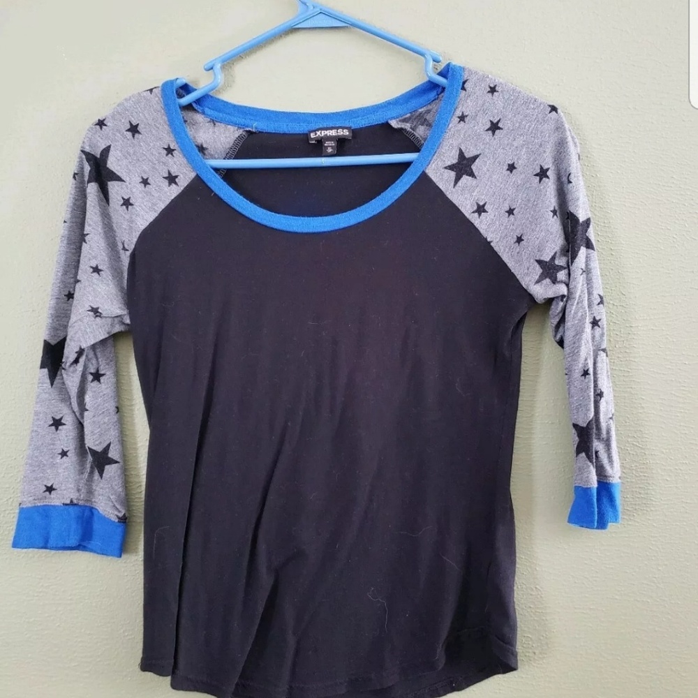 Express XS baseball tee